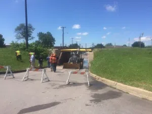 Ennis Crash 042116