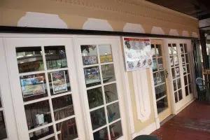 saigon deli outside