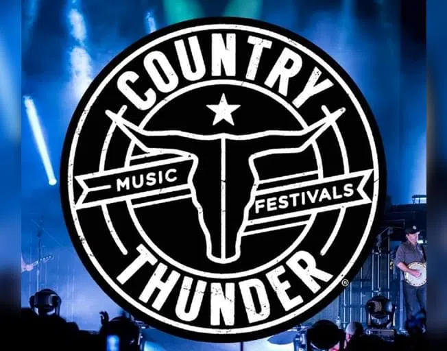 Country Thunder