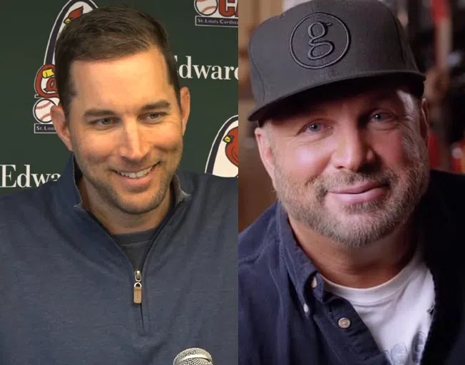 (L-R) St. Louis Cardinals player Adam Wainwright and Garth Brooks