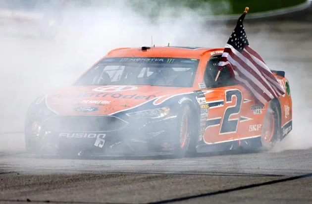 Monster Energy NASCAR Cup Series Folds Of Honor QuikTrip 500