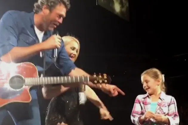 Blake Shelton, RaeLynn and a little girl on stage