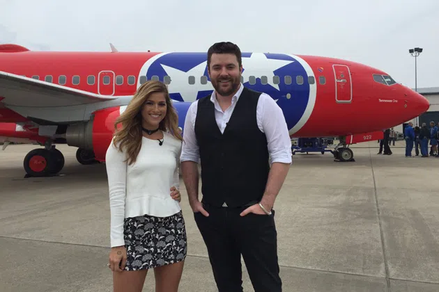 Cassadee Pope and Chris Young