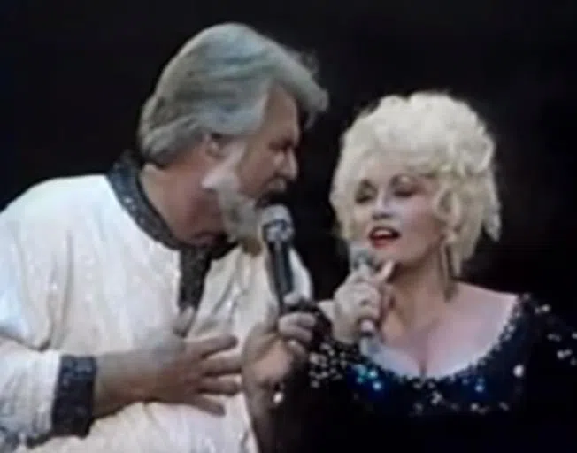 Kenny Rogers and Dolly Parton sing