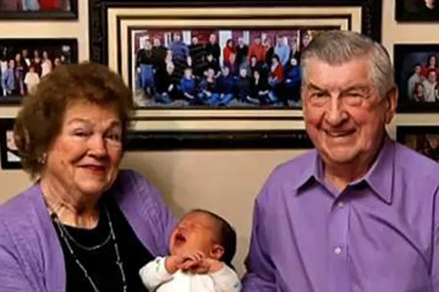 Leo and Ruth Zanger with 100th grandchild