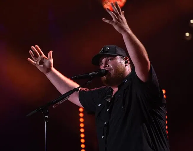 Luke Combs