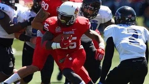 Marshaun Coprich Runs for the end zone.