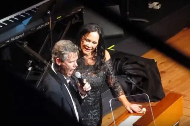Randy Travis Sings At Hall Of Fame YouTube