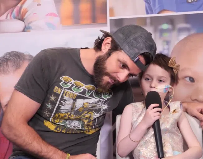Thomas Rhett and St. Jude patient Londyn