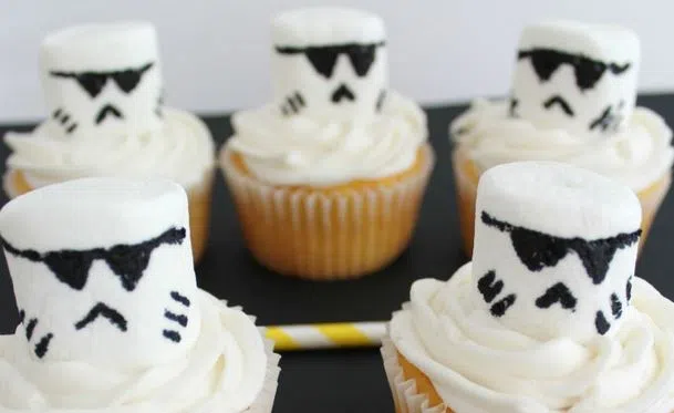 strom tropper cupcakes