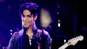 LOS ANGELES, CA - MARCH 29: Musician Prince performs at the Conga Room L.A. Live on March 29, 2009 in Los Angeles, California. (Photo by Kevin Winter/Getty Images)