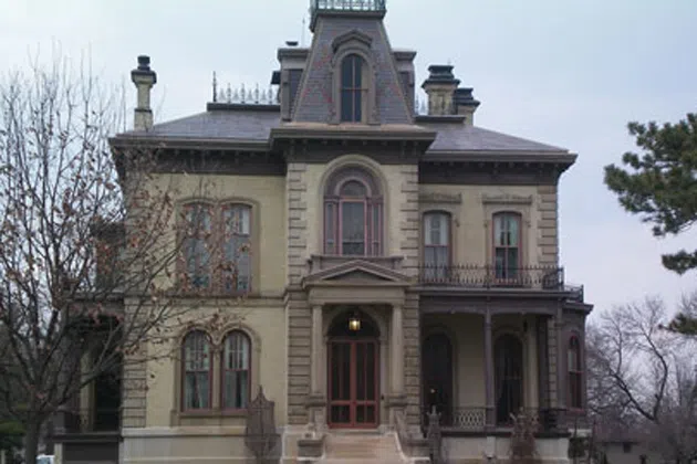 David Davis Mansion. (WJBC file photo)