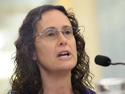 Illinois Attorney General Lisa Madigan has released her annual Safe Shopping Guide. (WJBC File Photo)