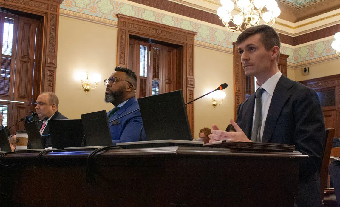 Steven Mahr, interim CFO for the City of Chicago, testifies at a committee meeting Feb. 26. Mahr cited Chicago’s history with the Bears as reason for the city’s opposition to a megaprojects bill requested by the team, asking legislators to work to keep the team within the city. (Capitol News Illinois photo by Jenna Schweikert)