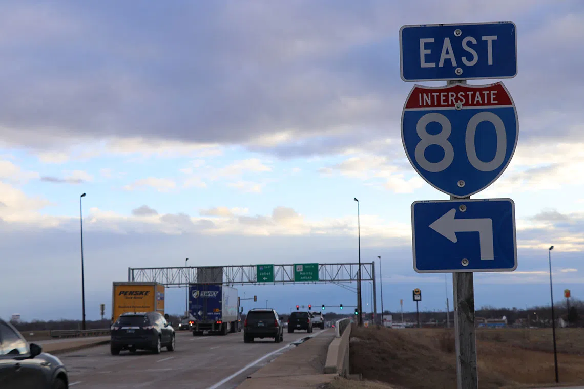 Interstate 80 in Grundy, a part of Senate District 38, was set to receive $112.6 million for the reconstruction of 6.5 miles and other improvements from east of the Seneca interchange to west of Illinois 47. (Medill Illinois News Bureau photo by Jacques Abou-Rizk)