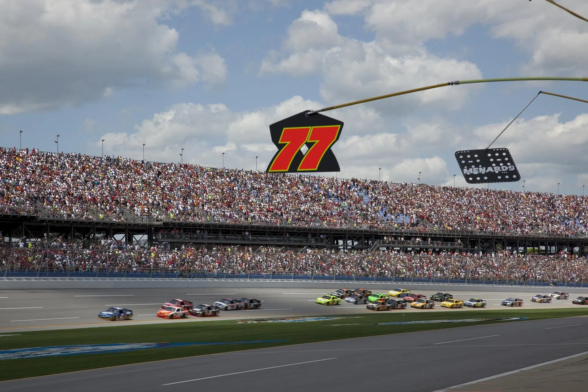 Brickyard 400
