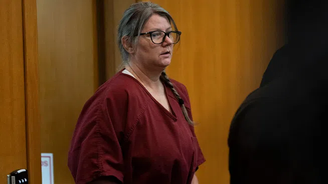 Jennifer Crumbley Requests Appellate Release on Bond