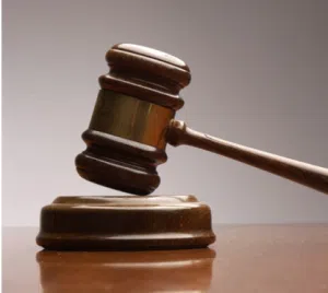 gavel 1
