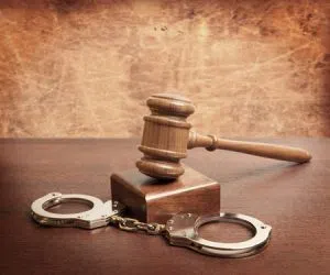 gavel_handcuffs