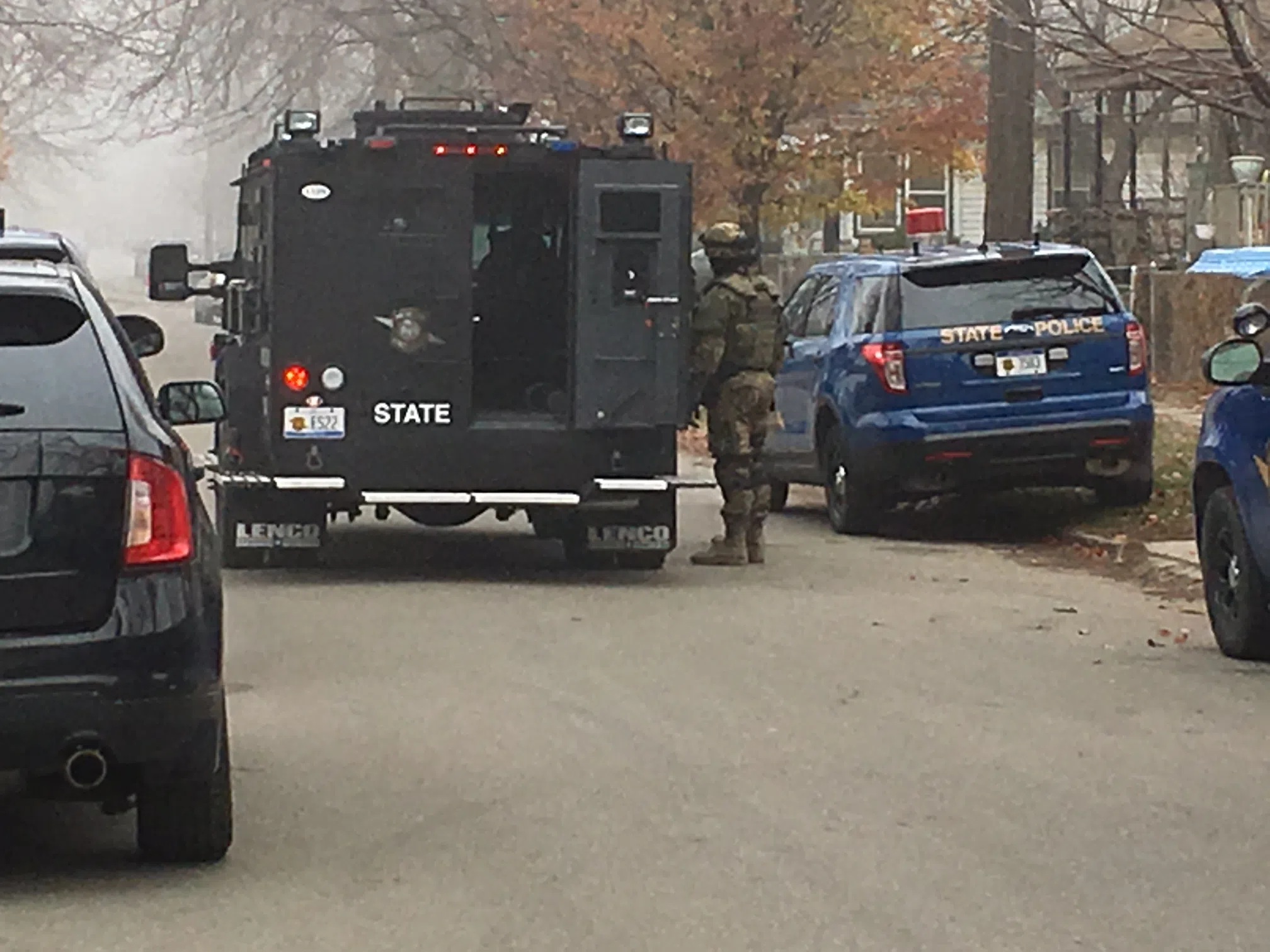 Barricaded gunman 12 7 15