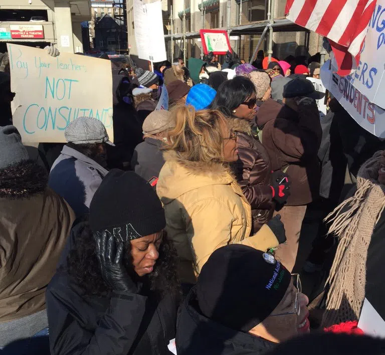 teacher protest_Fisher building