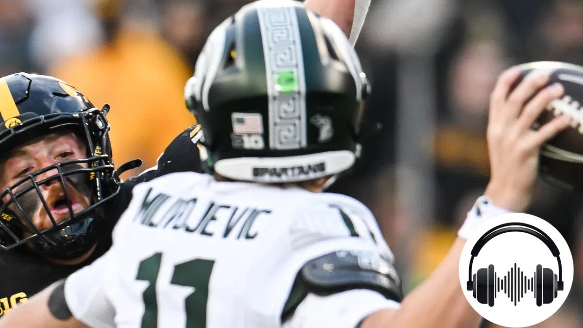 Iowa Beats Michigan State on Last-Second Field Goal, 20-17