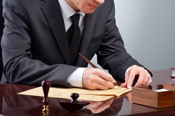 signing