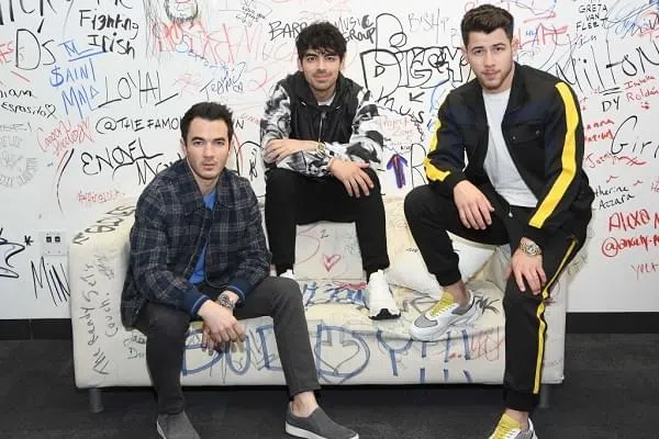 jonas brothers