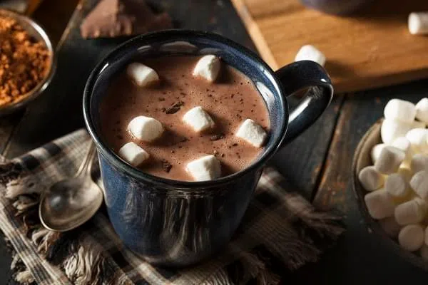 hot chocolate with marshmallows