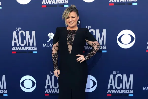 Kelly Clarkson
