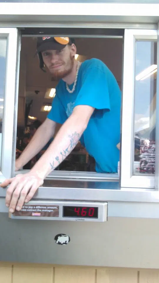 man walks 16 miles gets new car from strangers