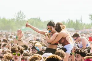 festival crowd