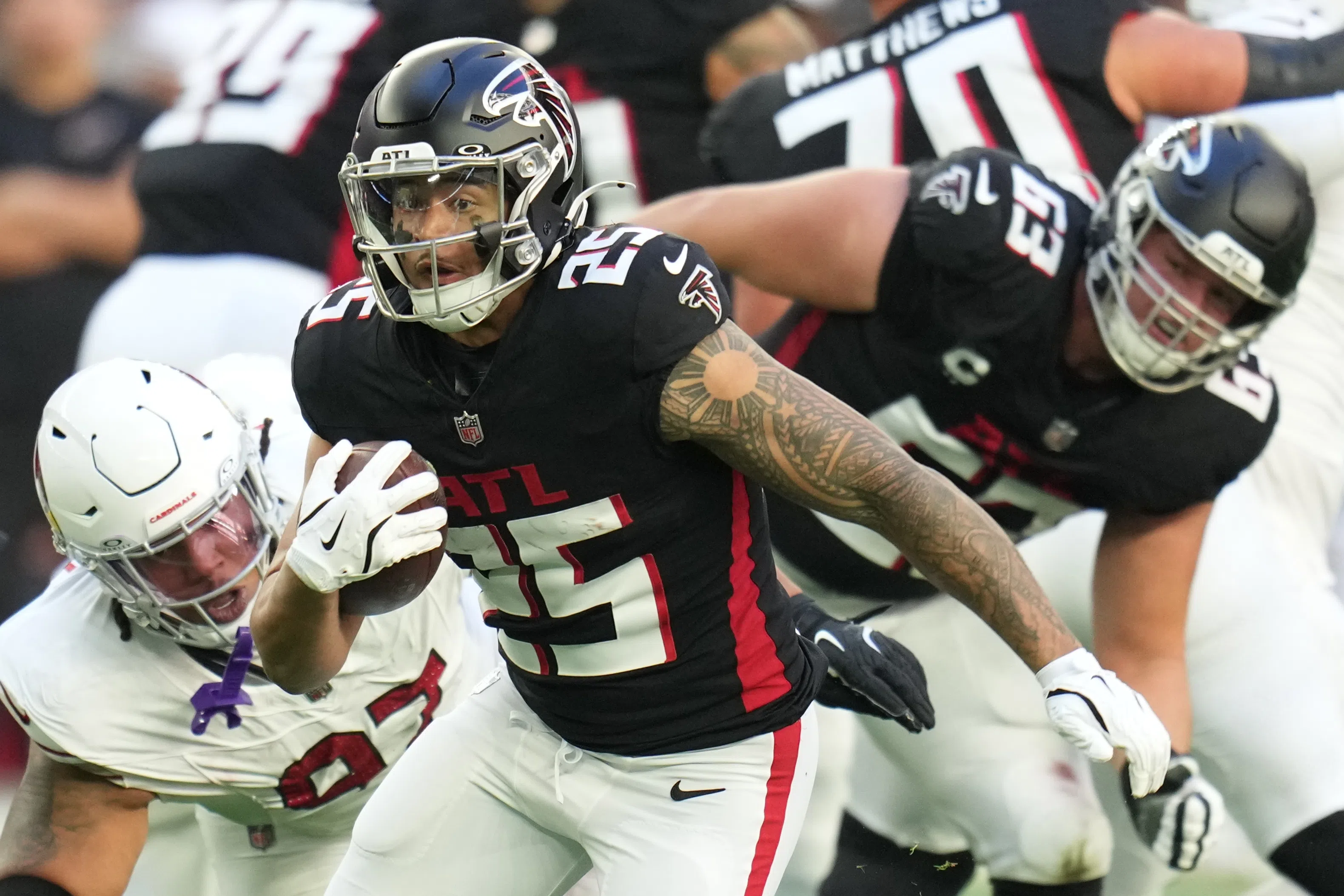 The Falcons' Tyler Algier