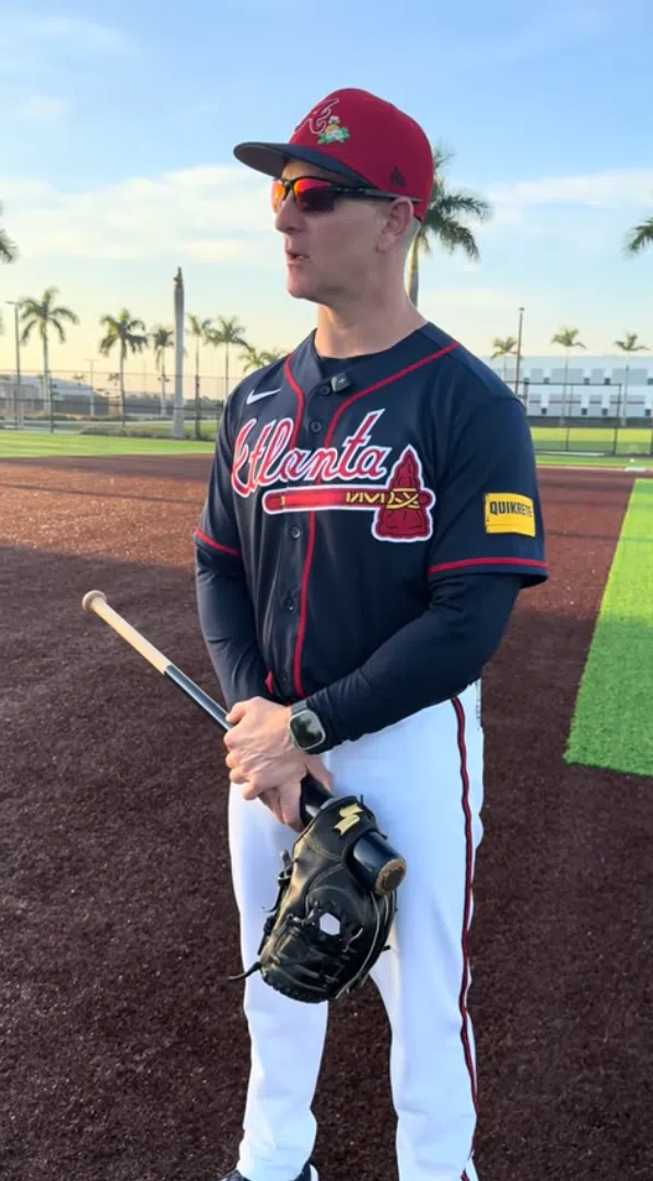 Braves bench coach Tony Mansolino