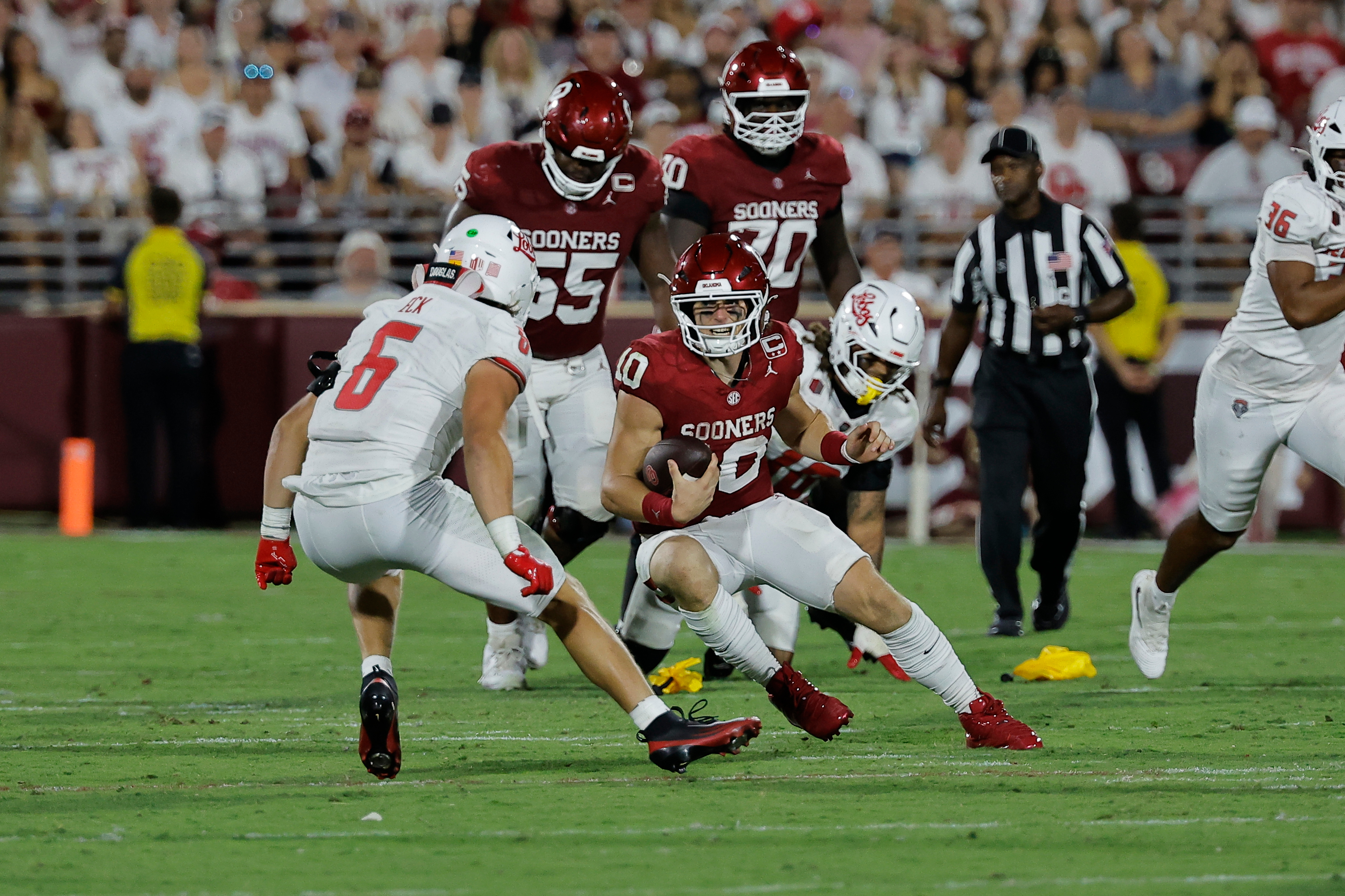 Oklahoma quarterback John Mateer