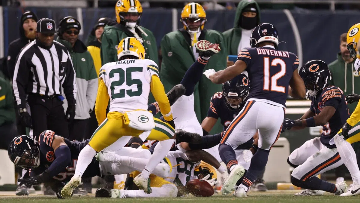 NFL Highlights: Chicago stuns rival Packers, separate in NFC North