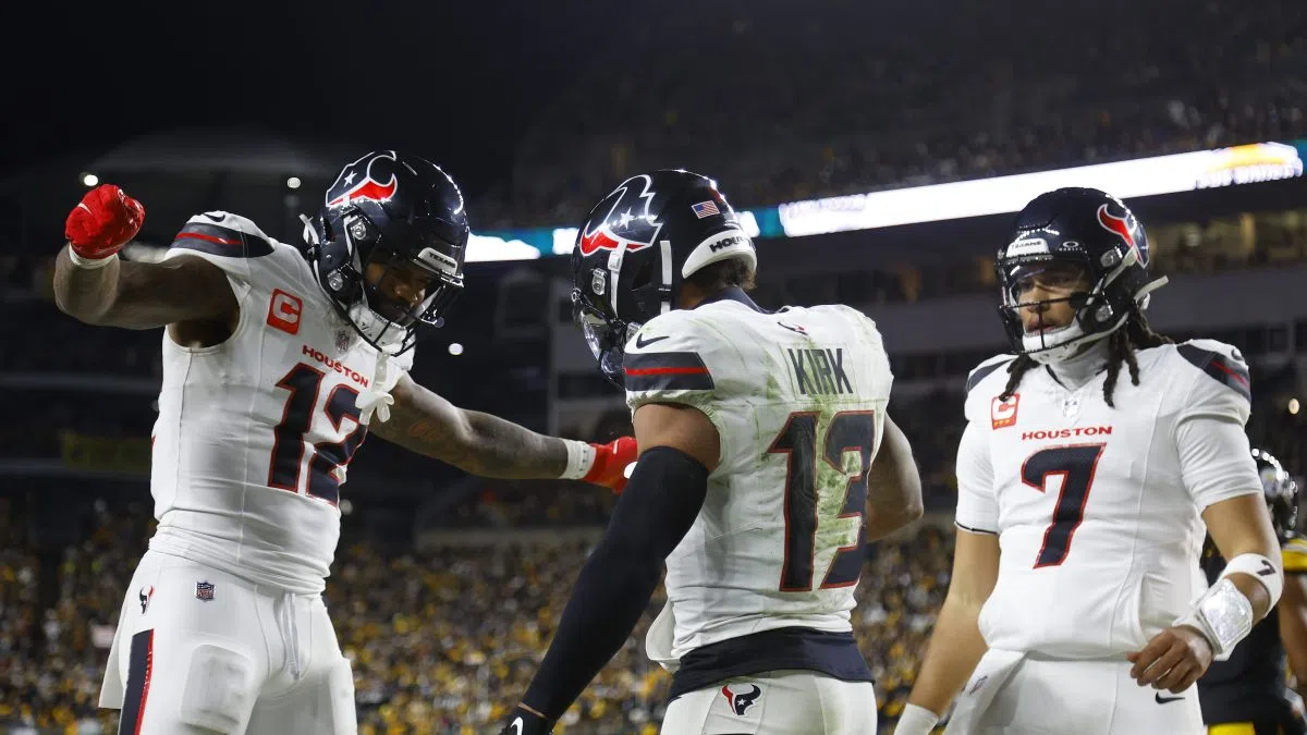 NFL Highlights: Texans ride defense and blow out Steelers