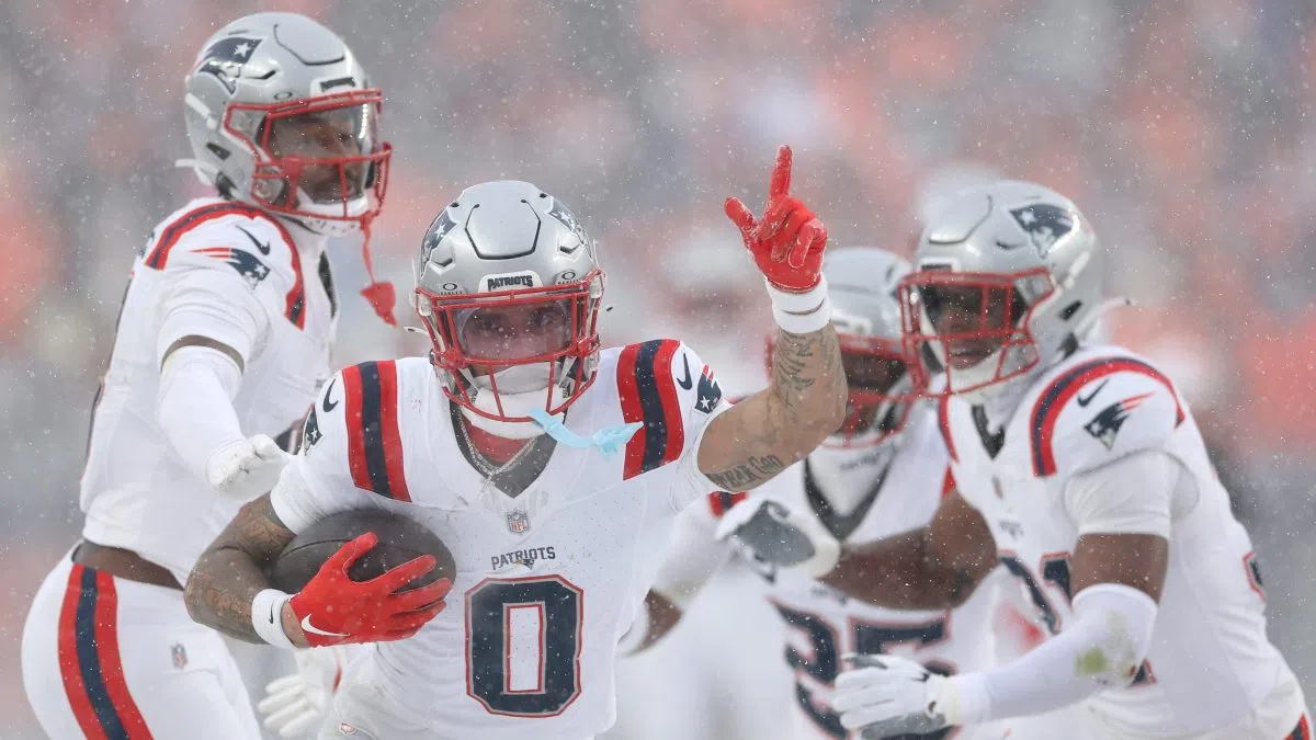 NFL Highlights: Patriots outlast Broncos in snow game to punch ticket to Super Bowl