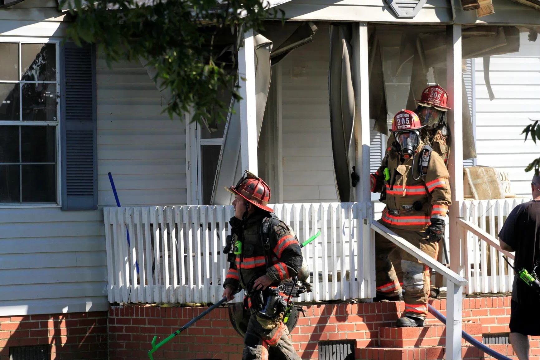 _MG_0024-0024 structure fire