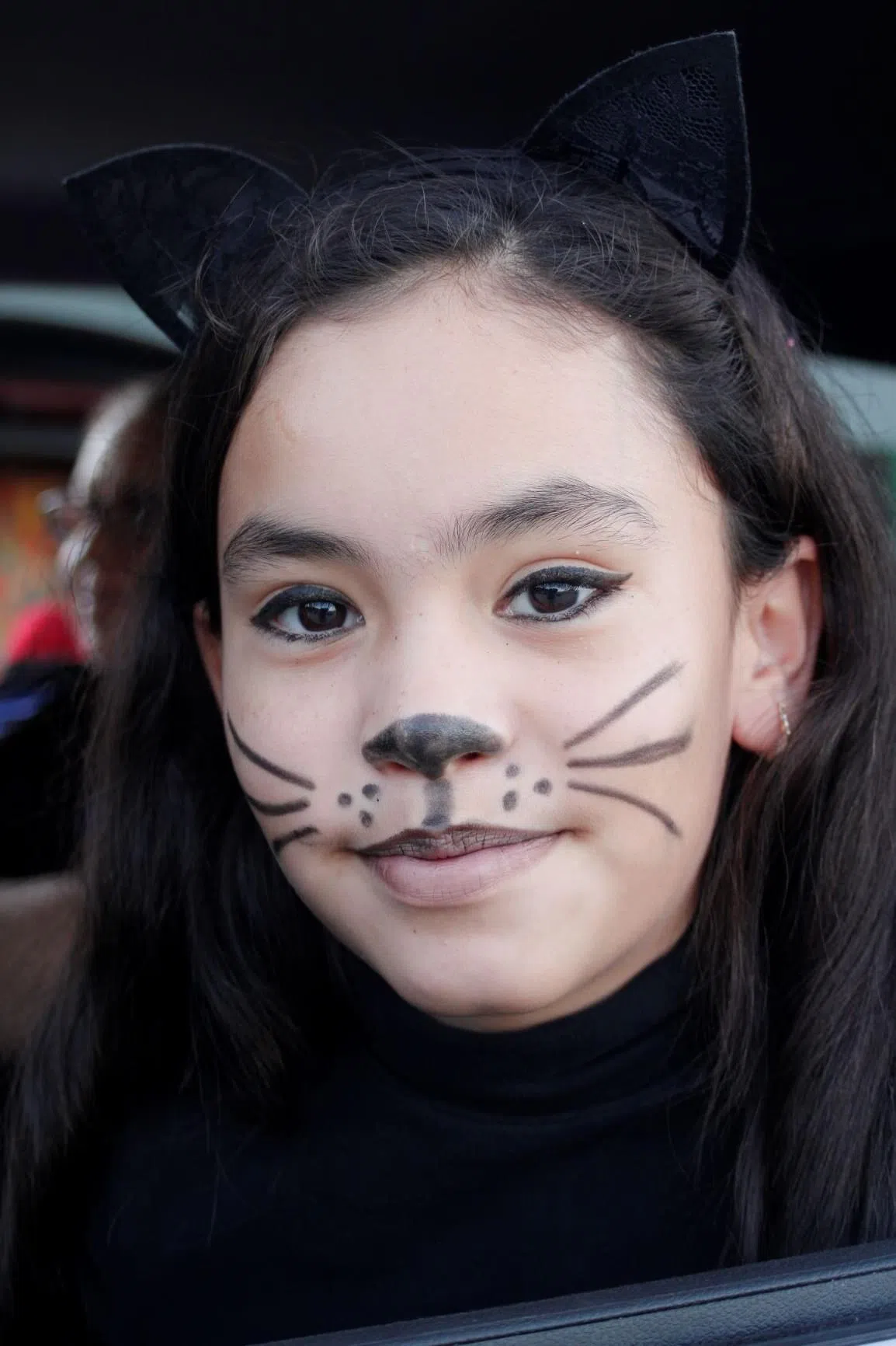 _MG_0094-0094 trunk of treat