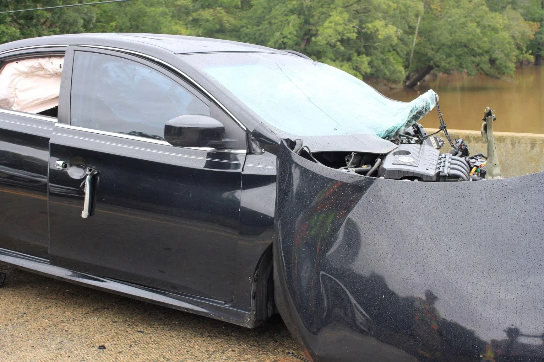 _MG_0699-699 head -on crash