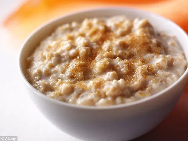 La avena es bueno para el corazón y puede reducir los niveles de estrés, pero su alto contenido de fibra puede hacer que se sienta con gases