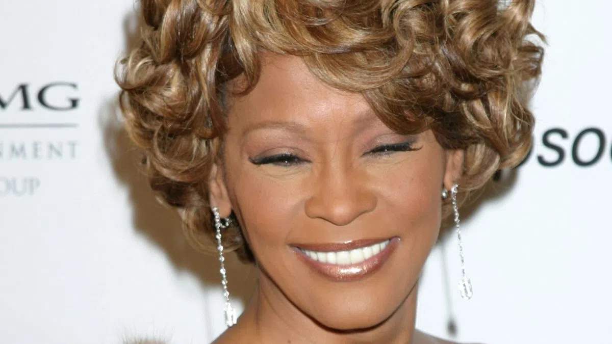 Three Decades Later, Whitney Houston’s ‘I Have Nothing’ Joins the Billion-Views Club