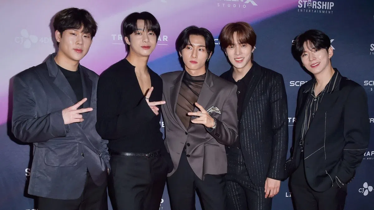 洋楽 MONSTARZ MONSTA X Drops English-Language Single 'Growing Pains' Ahead of