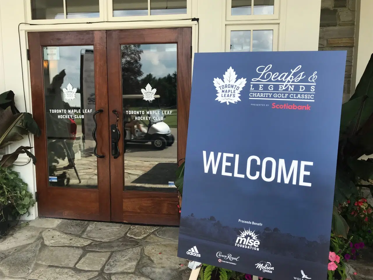 The Toronto Maple Leafs Stop in Milton Before Heading East for Training Camp