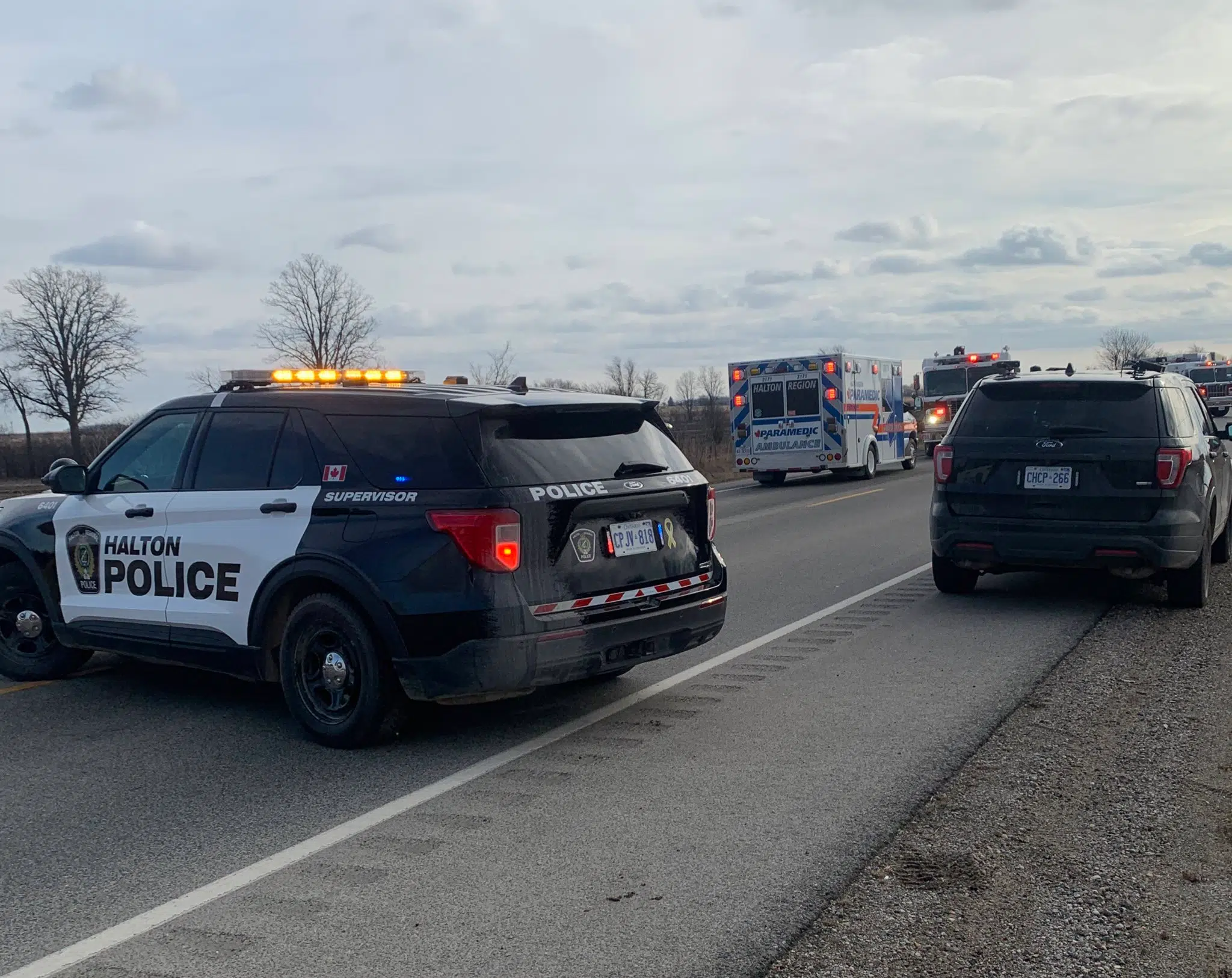 Crash closes Georgetown road, police investigating