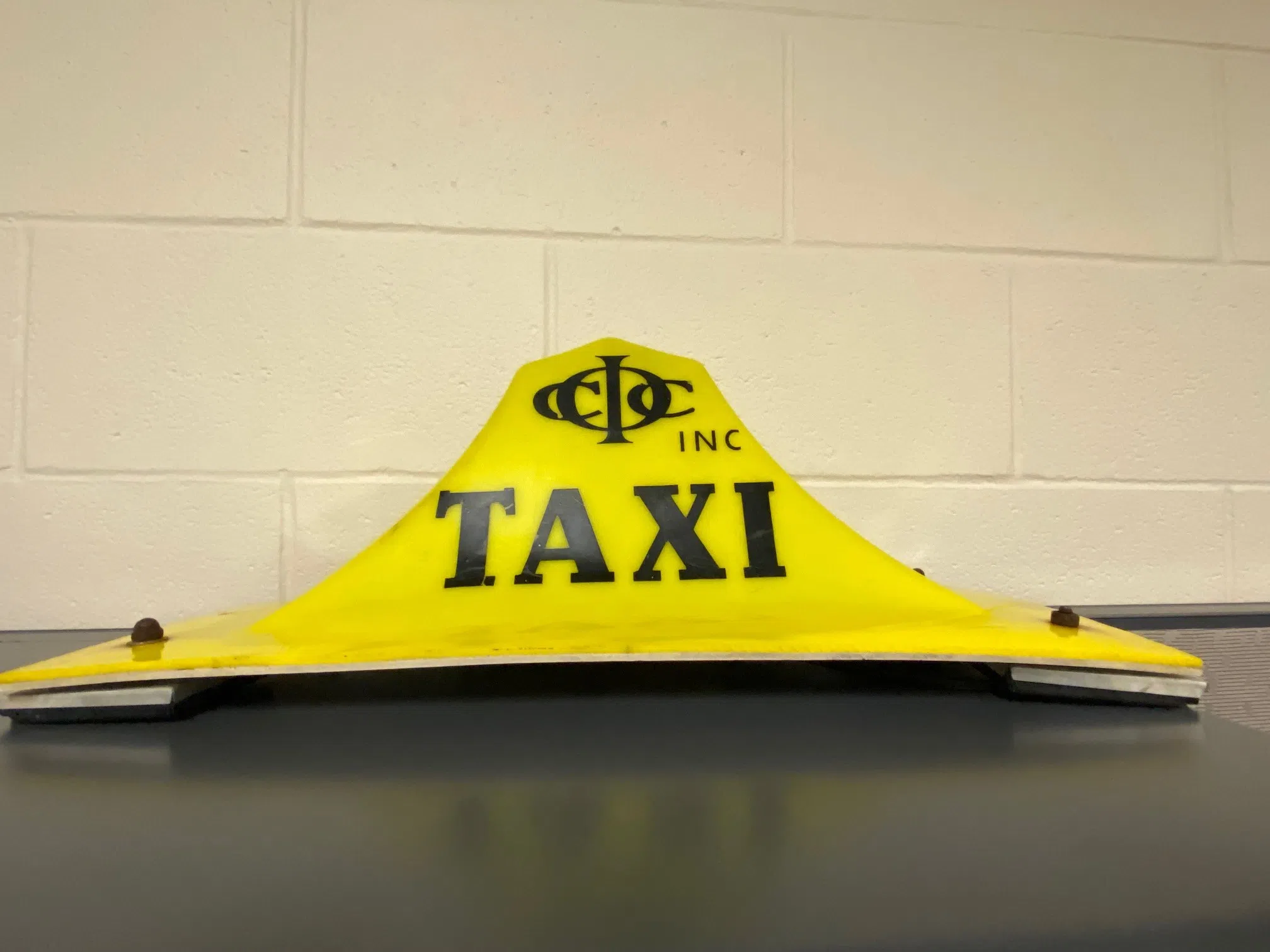 Taxi scam suspects arrested, facing fraud charges