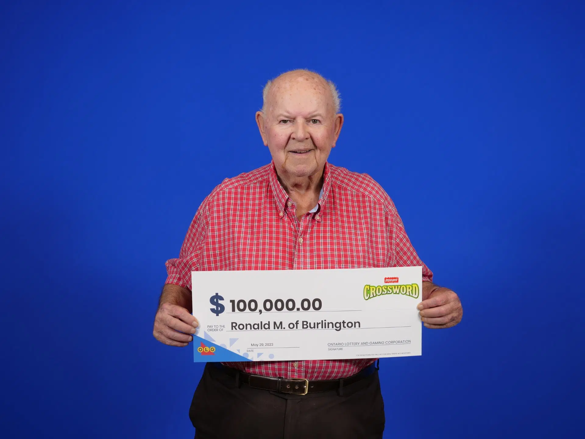 Local 88-year-old man celebrates lottery win