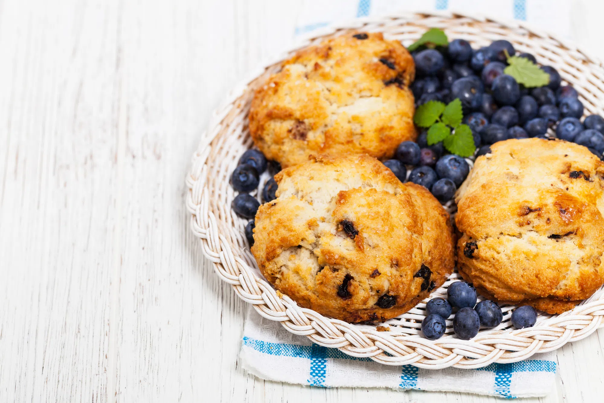 Savor the Season: Lemon Blueberry Scones Recipe for a Springtime Treat!