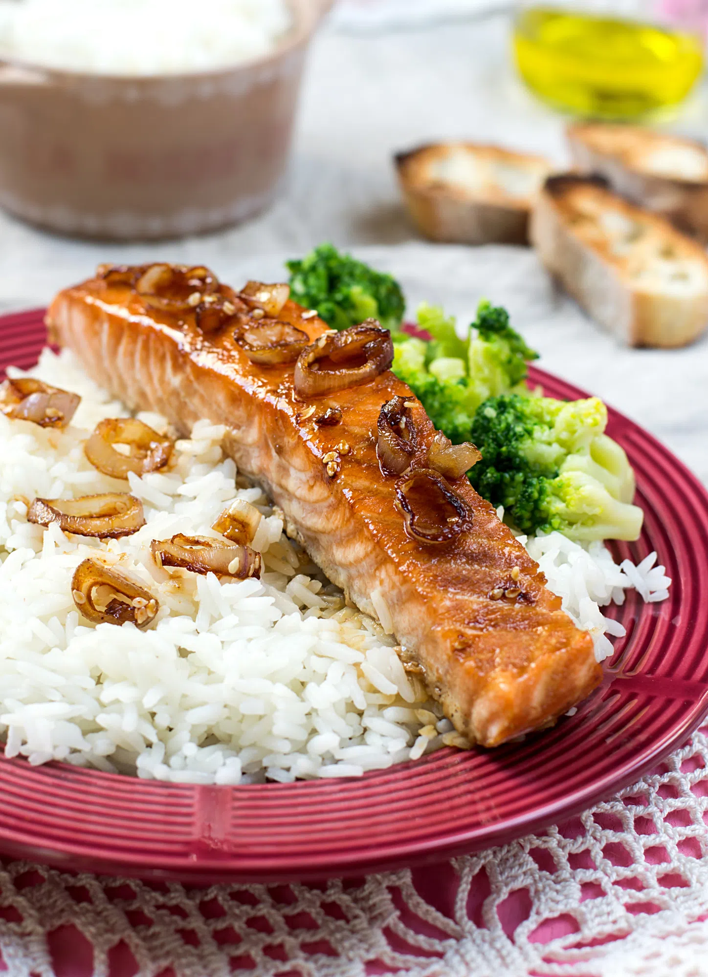 Summer Treat: Maple Sriracha Glazed Salmon!